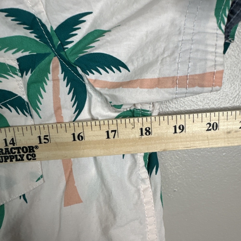 Free Planet Mens Shirt Size S Button Up Short Sleeve Palm Tree 100% Cotton - Picture 7 of 10